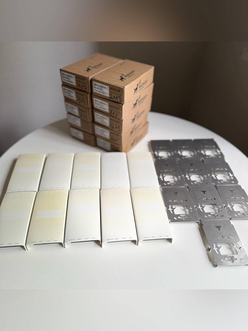 Ruckus (Lot Of 10) Wireless Access Point H500 Dual Band + Mount brackets,Tested